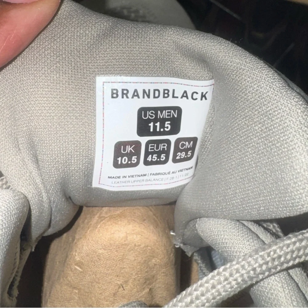 Brandblack Vibram Trail Hiking Shoes Gray Men’s‎ 11.5 New w/ Tags